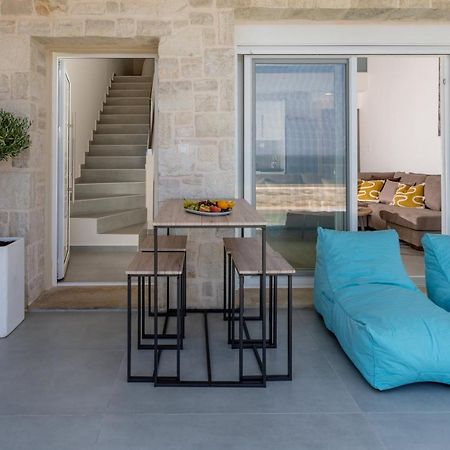 Philip Seafront Suite! Pánormos المظهر الخارجي الصورة