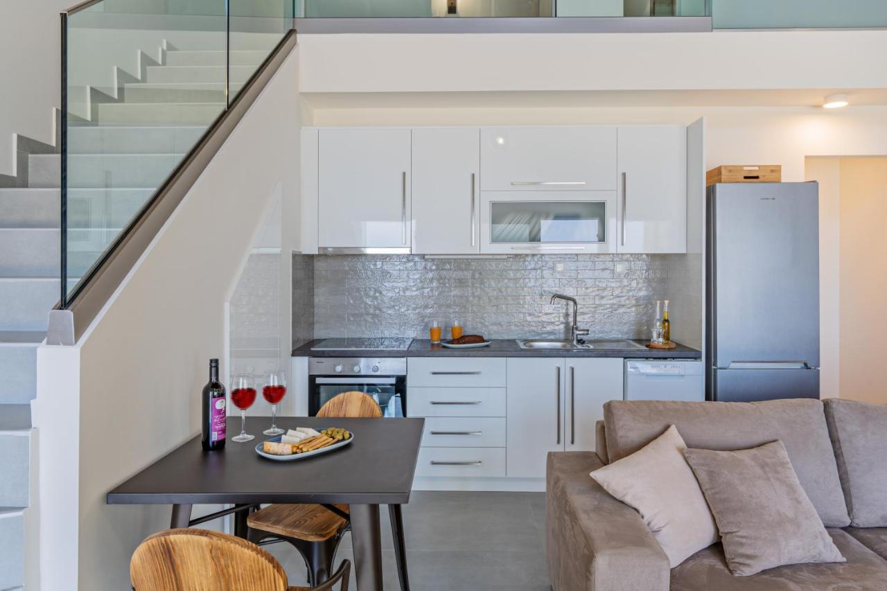 Philip Seafront Suite! Pánormos المظهر الخارجي الصورة